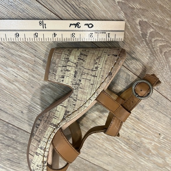 BJORENDAL leather side buckle sandals with cork sole and heel - Picture 2 of 13